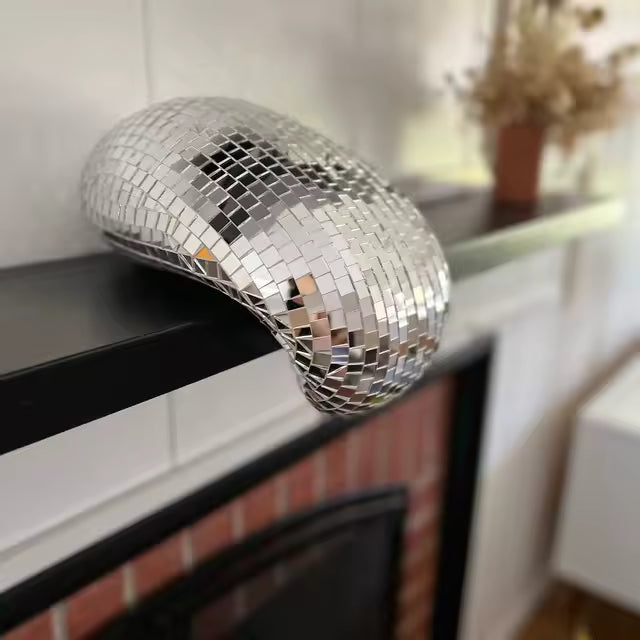 Orb – Miroir à facettes sculptural